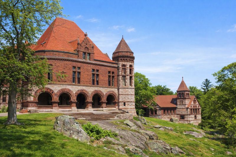 Best Siding Repair pros in North Easton, MA